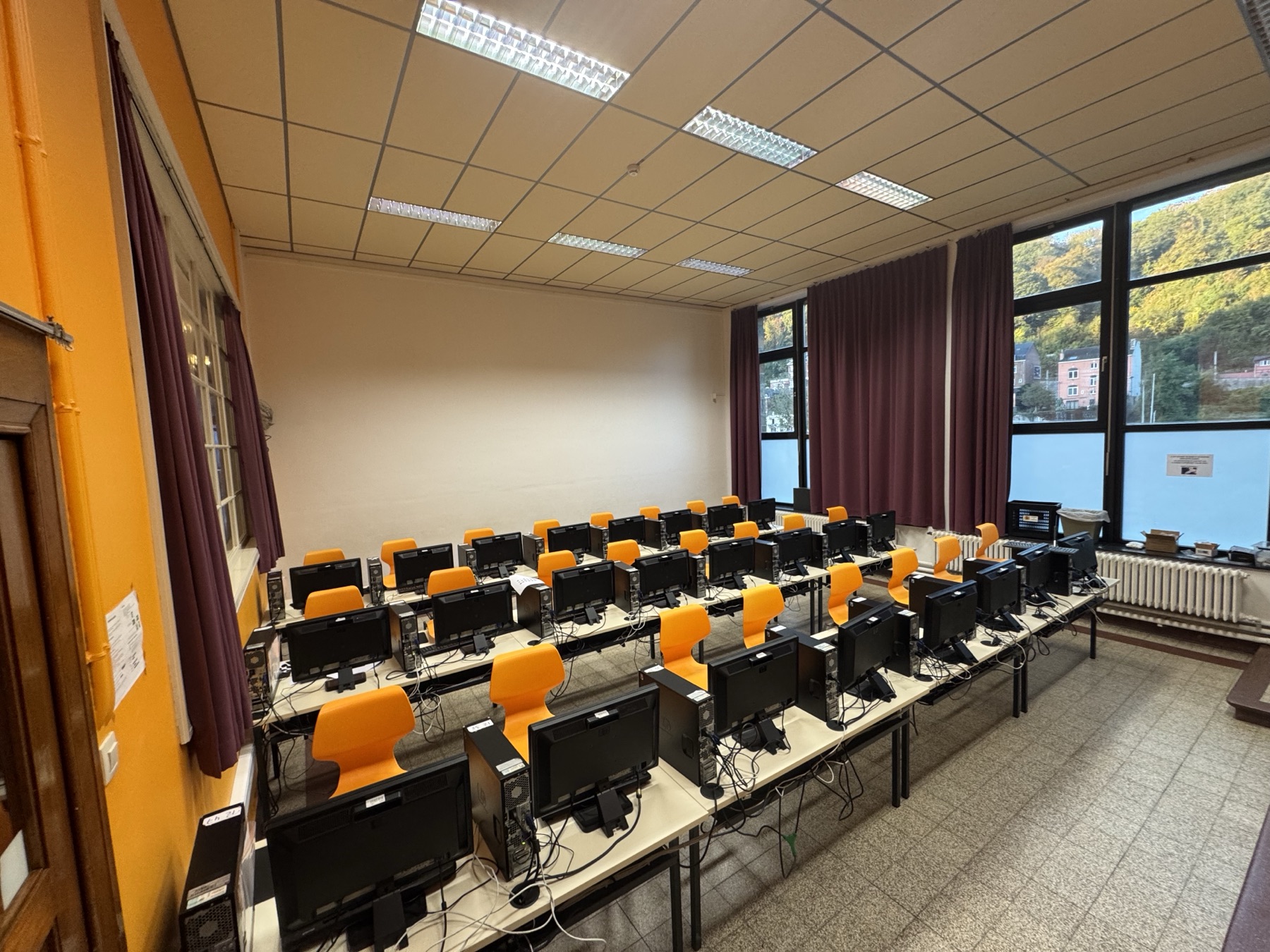 La classe avant le réaménagement, vue d’ensemble